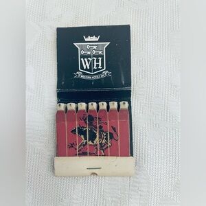 Matchbook The Matador Hotel Davenport feature 21 strike matchbox complete